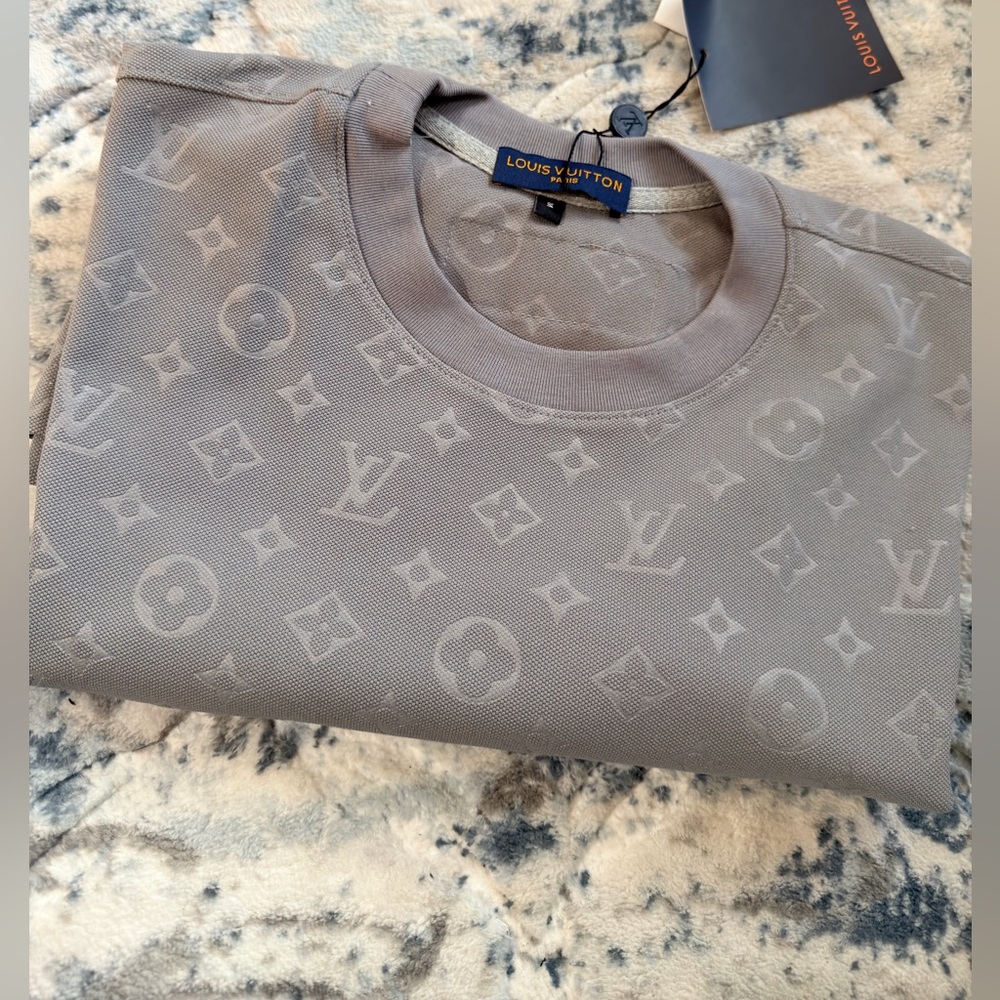 Gray Men's Shirt 1.1